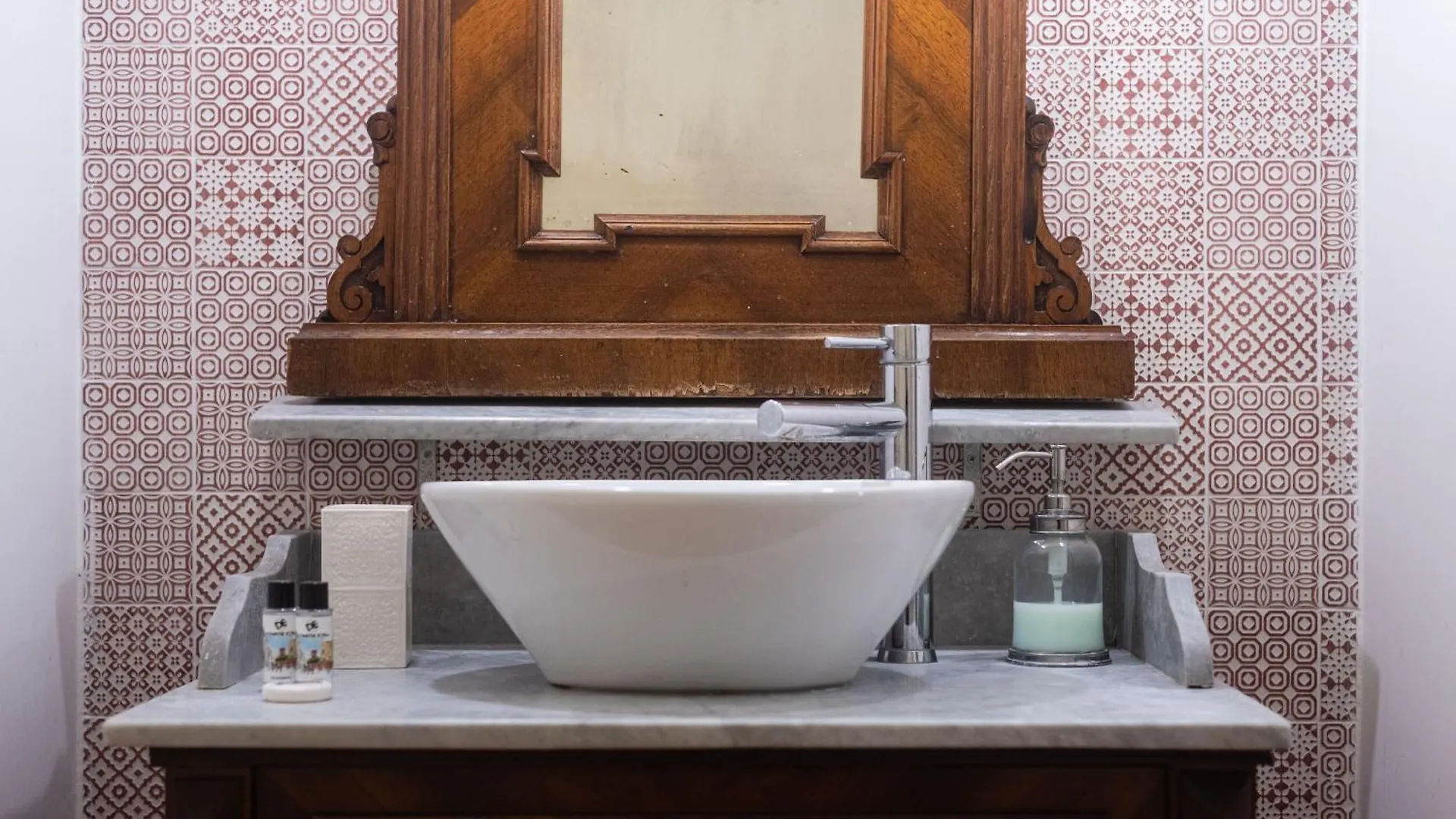 Cortile Montechia By Domusextra Apartment Naples