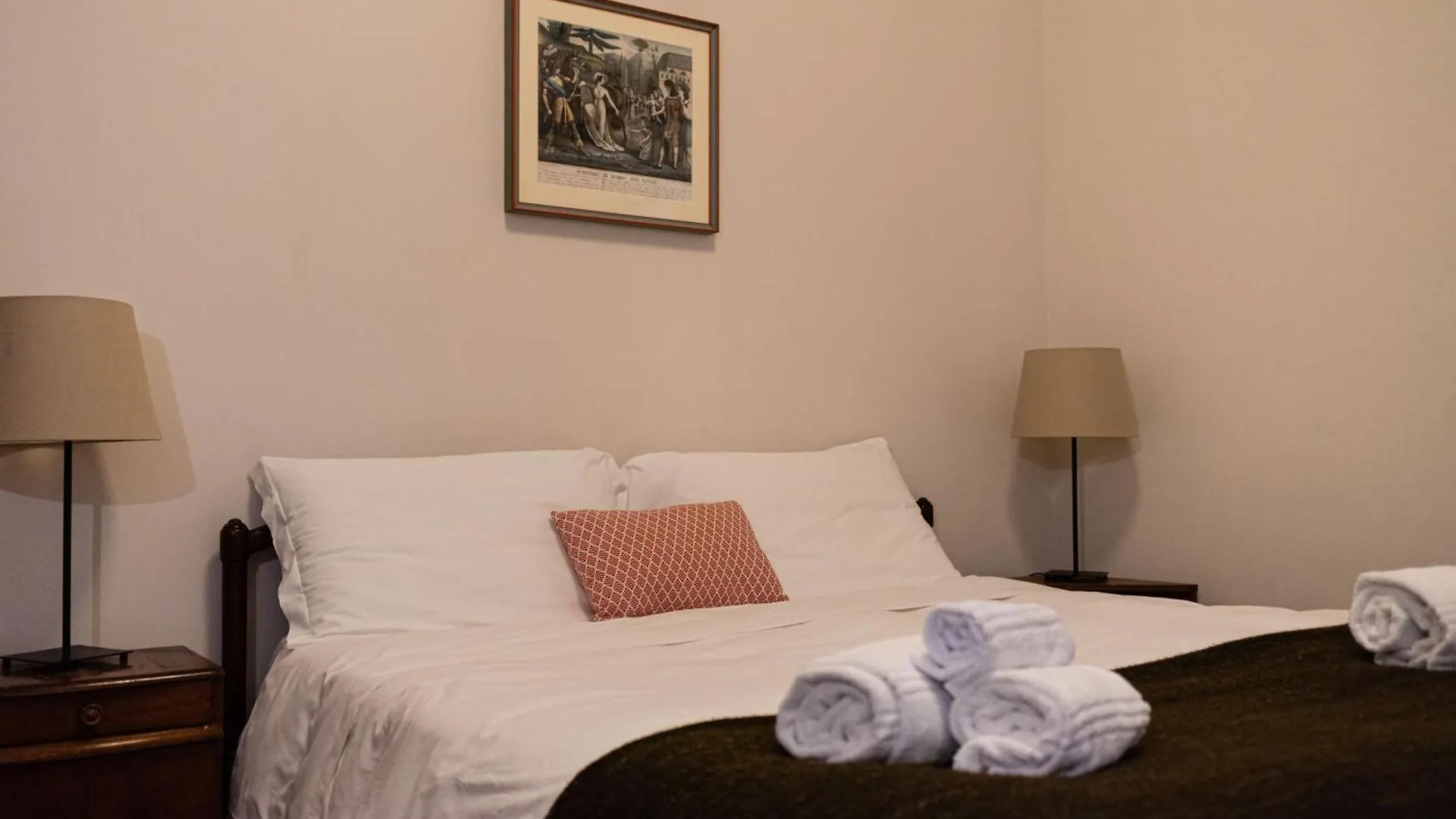 Cortile Montechia By Domusextra Apartment Naples