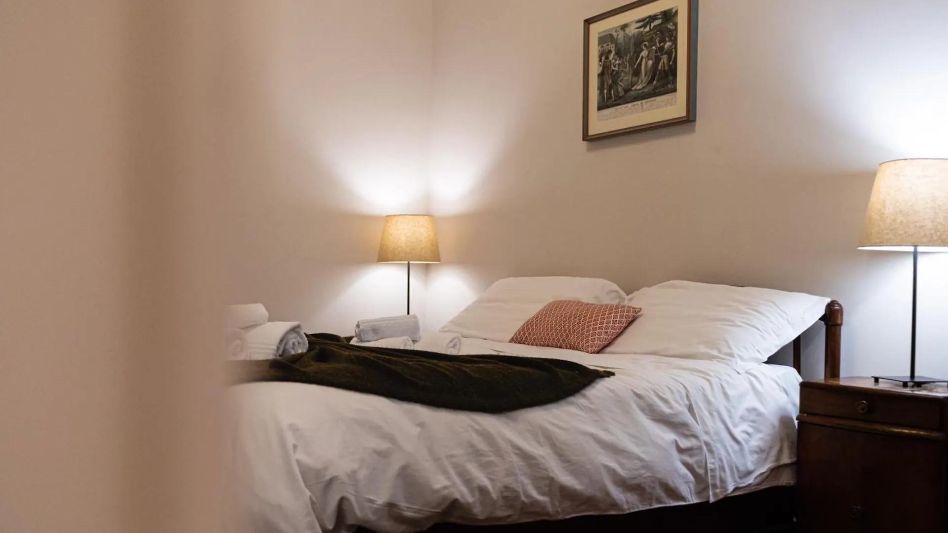 Cortile Montechia By Domusextra Apartment Naples Italy